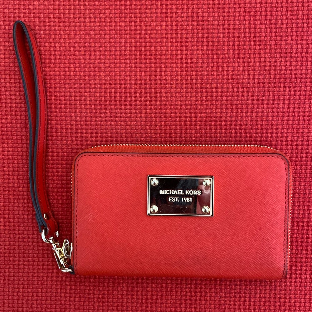 Michael Kors Leather Wristlet Wallet